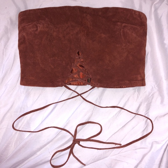 Crop top - Picture 3 of 3